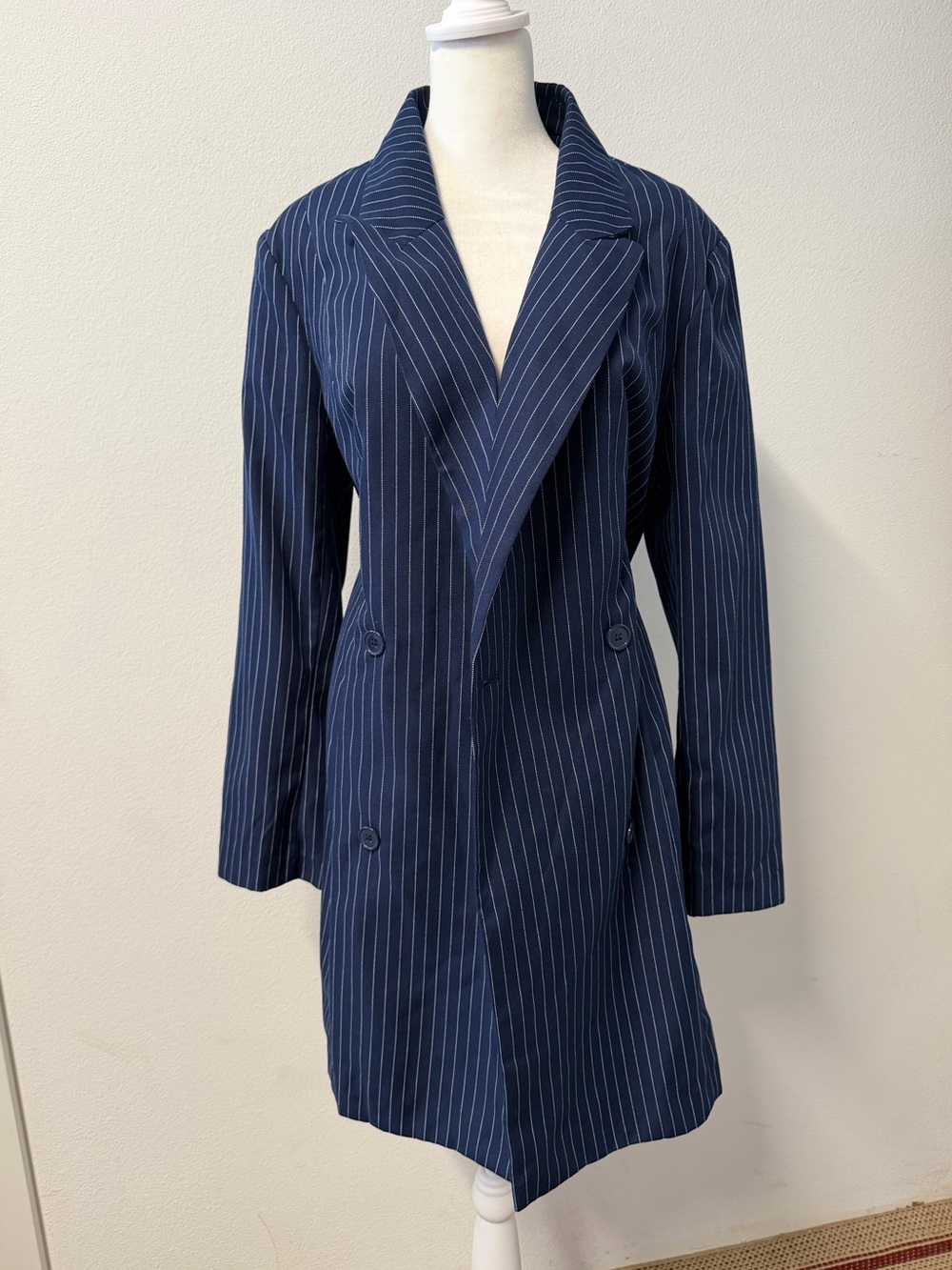 H&M Navy Pinstripe Longline Double Breasted Blazer Size L Modest Oversized Coat